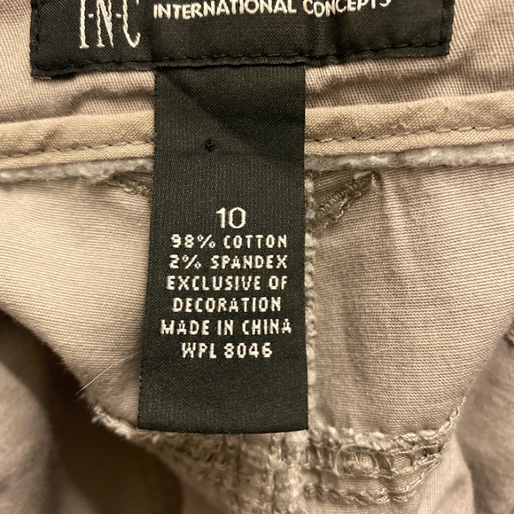INC gray cargo pants - Picture 2 of 4